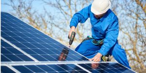 Installation Maintenance Panneaux Solaires Photovoltaïques à Les Mees